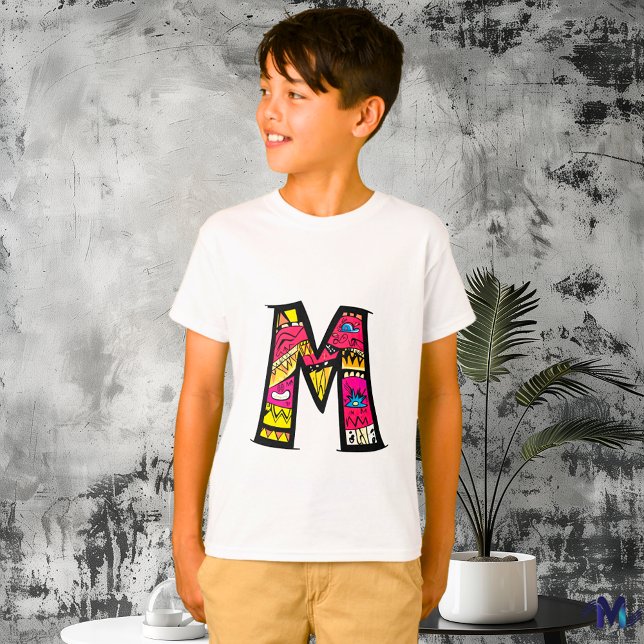 Farblich und lustig Monogram M Tribal and Doodle T-Shirt (Von Creator hochgeladen)