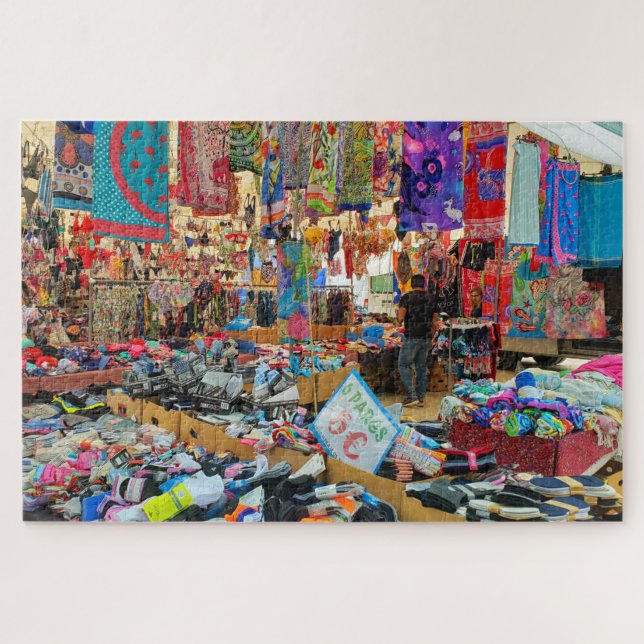 FARBLICHES CHAOS - SANTANA FLEA MARKT - PORTUGAL PUZZLE (Horizontal)