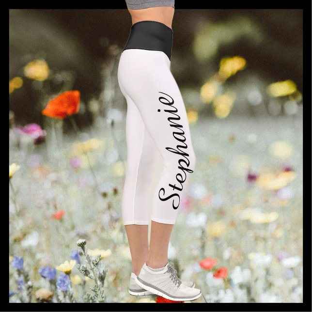 FARBname Schwarz-weiße Yoga-Capri-Leggings Capri Leggings (Von Creator hochgeladen)