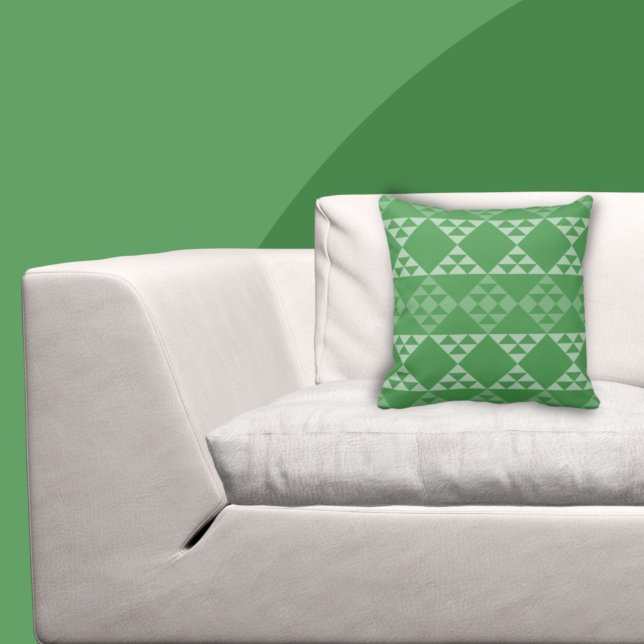 Farbtöne und das grüne Dreieck-Muster Kissen (Von Creator hochgeladen)
