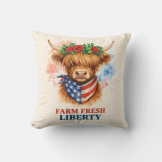 Farm Fresh Liberty Highland Cow Patriotic USA Art Kissen