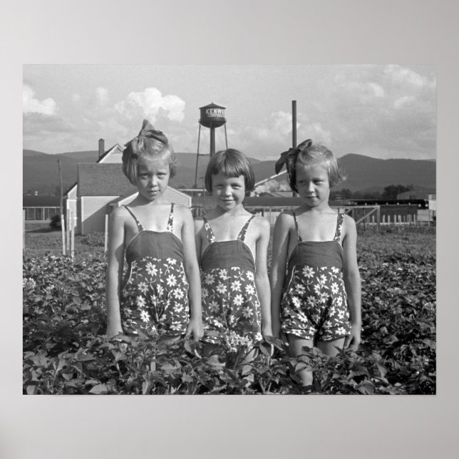 Farm Girls, 1939. Vintages Foto Poster (Vorne)