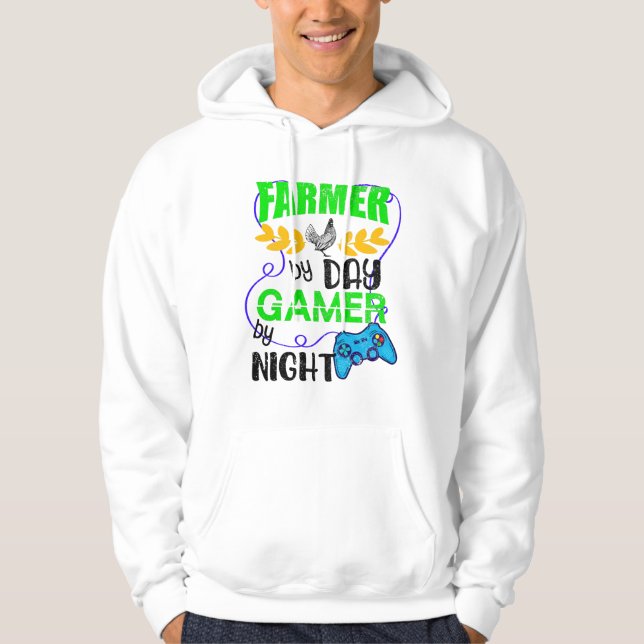 Farmer by Day Gamer by Night Hoodie (Vorderseite)