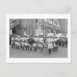 Farmerettes Sell WW1 Bonds, 1910er Postkarte