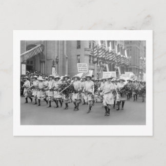 Farmerettes Sell WW1 Bonds, 1910er Postkarte