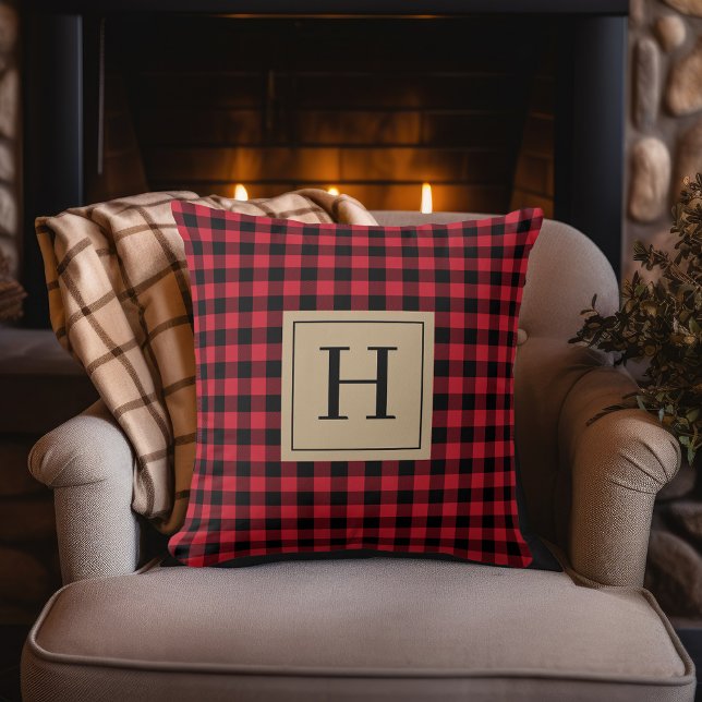 Farmhouse-Rot Gingham Karo Monogramm Kissen (Von Creator hochgeladen)