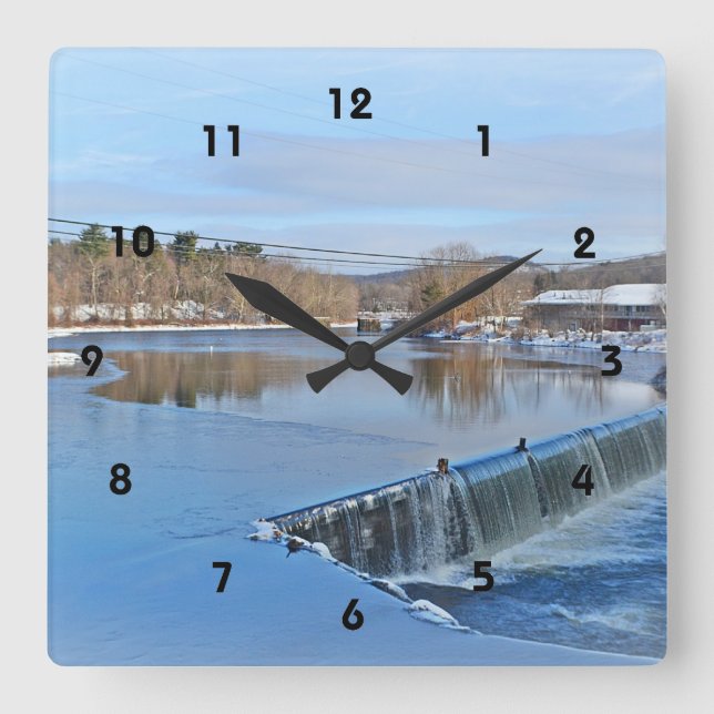 Farmington River Wall Clock Quadratische Wanduhr (Vorderseite)