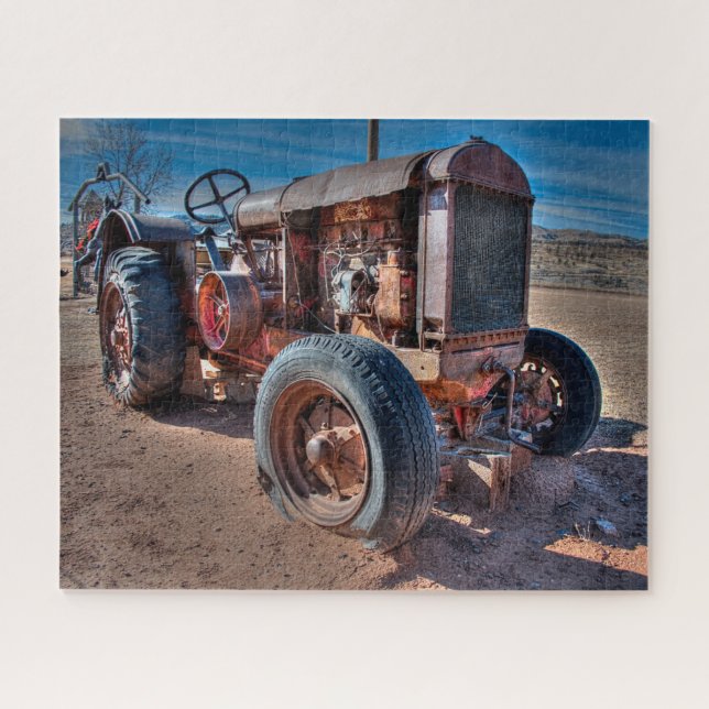 Farms Rusty Antique Tractor Puzzle (Horizontal)