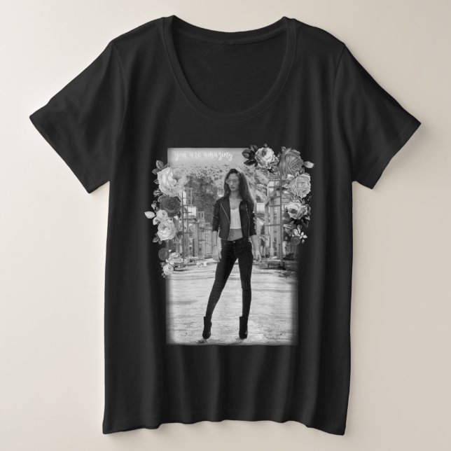 FASHION Kunst Girl White and Black Schöne Große Größe T-Shirt (Design vorne)