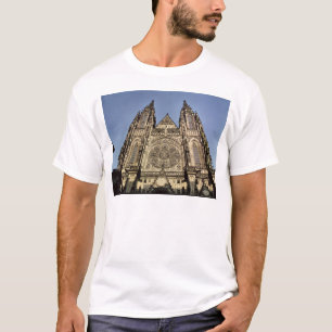 Fassade der Kathedrale von St. Vitus T-Shirt