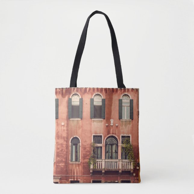 Fassade eines typischen alten Hauses in Venedig, I (Vorderseite)