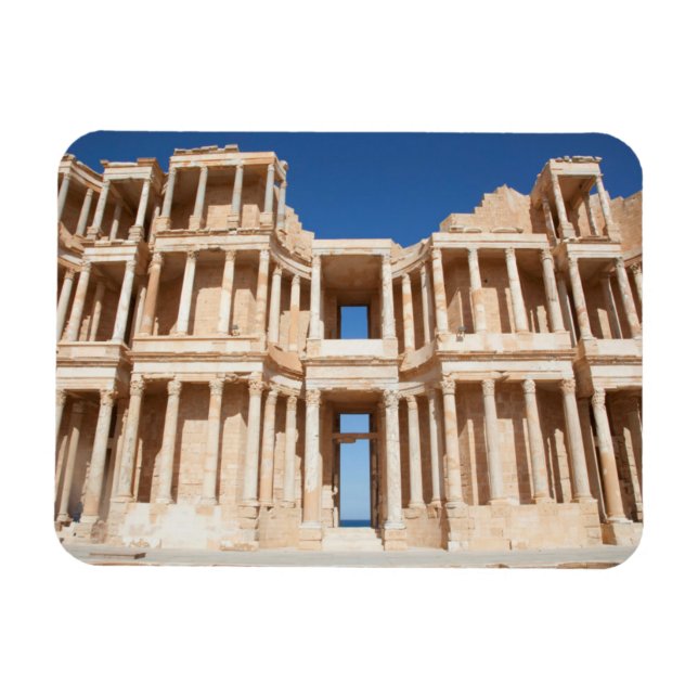 Fassade und Bühne des römischen Amphitheaters Magnet (Horizontal)