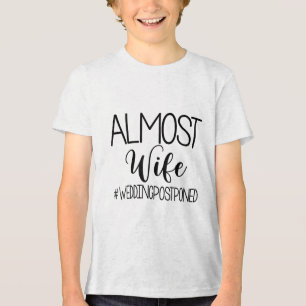 Fast Ehefrau Hochzeit verzögerte Schließung der Br Tri-Blend Shirt