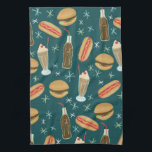Fast Food Soda Fountain Junk Food Deep Green Geschirrtuch<br><div class="desc">Dekorieren Sie Ihre Küche mit diesem niedlichen Handtuch. Macht ein tolles Haus-Erwärmung oder Jubiläum Geschenk! Sie können ihn anpassen und auch Text hinzufügen. Karo in meinem Shop für viel mehr Farben und Muster und passende Küchenartikel!</div>
