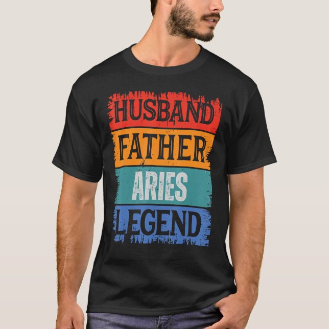 Father Husband ARIES Legend Proud Dad  Retro Papa T-Shirt (Vorderseite)