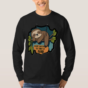 Faultier Perezoso Tier Baby Faultier schlafend auf T-Shirt