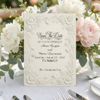 Faux geprägter 3D-Blumen-Relief-Effekt in Creme