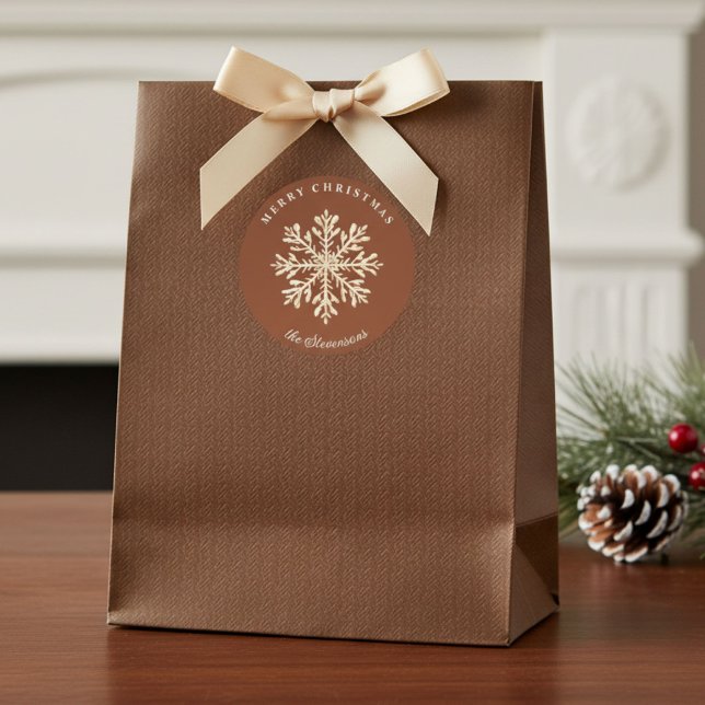 Faux Gold Snowflake Terracotta Custom Holiday Runder Aufkleber (Von Creator hochgeladen)