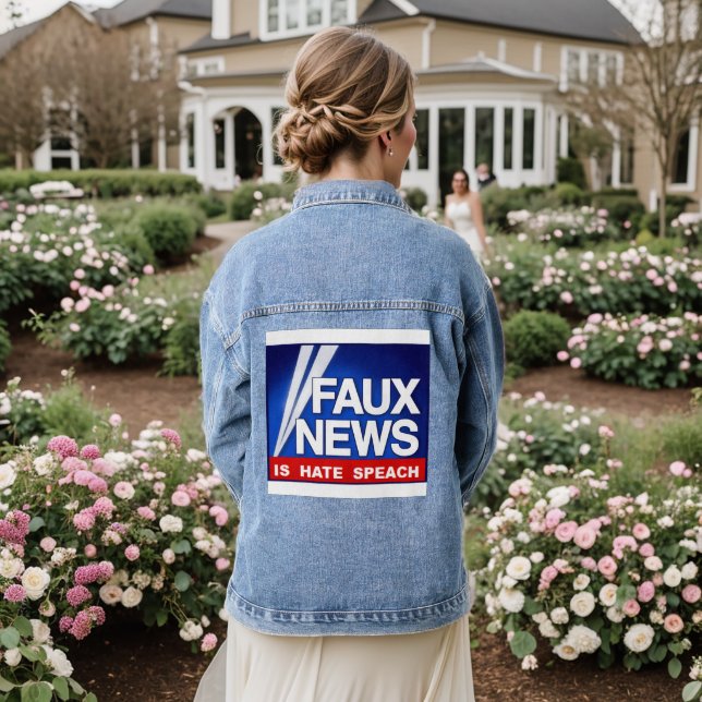 Faux News Jeansjacke (Hochzeit Rückseite)