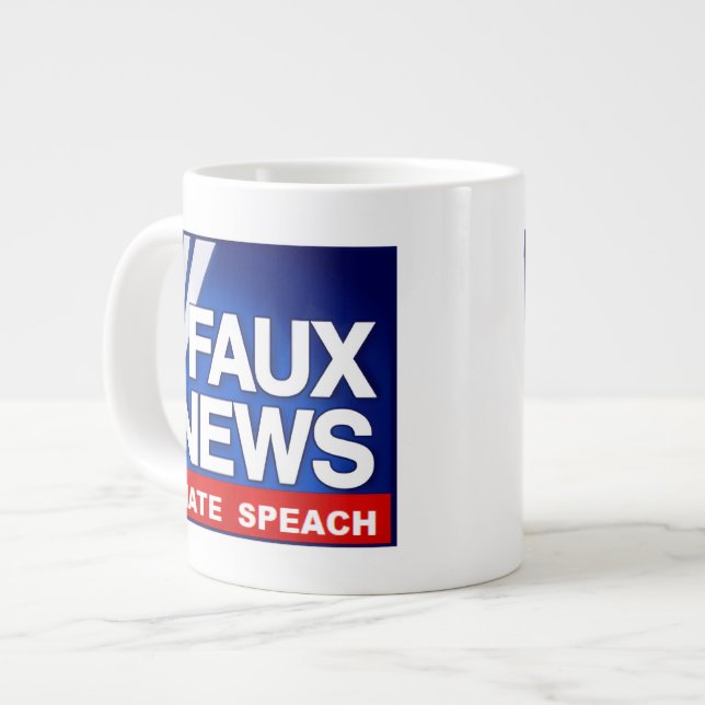 Faux News Jumbo-Tasse (Vorderseite Links)
