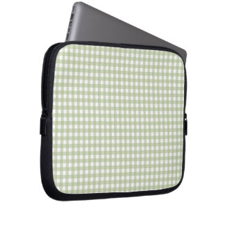 Faye und Lauren Green Gingham 1 Laptopschutzhülle