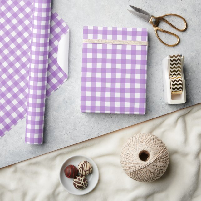 Faye und Lauren Lila Gingham Geschenkpapier (Kunsthandwerk)