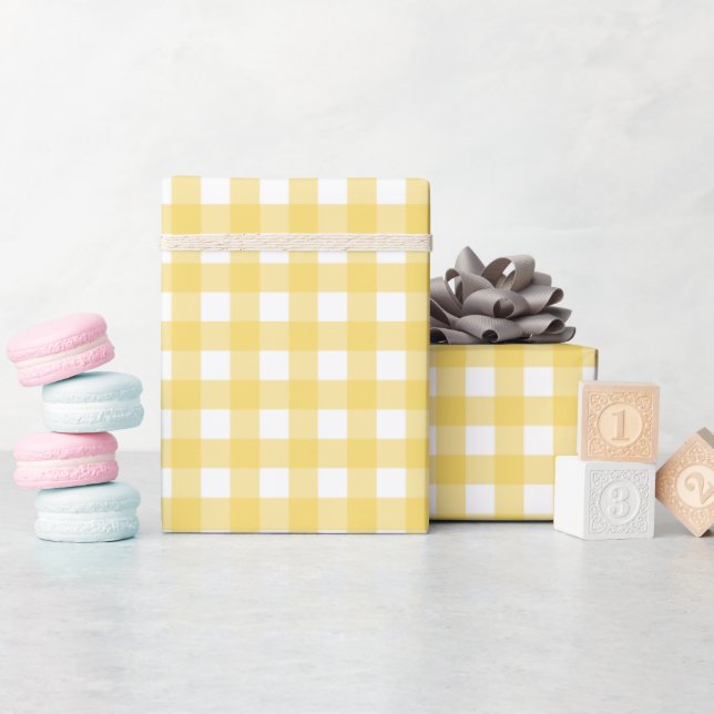 Faye und Lauren Yellow Gingham Geschenkpapier (Babyparty)