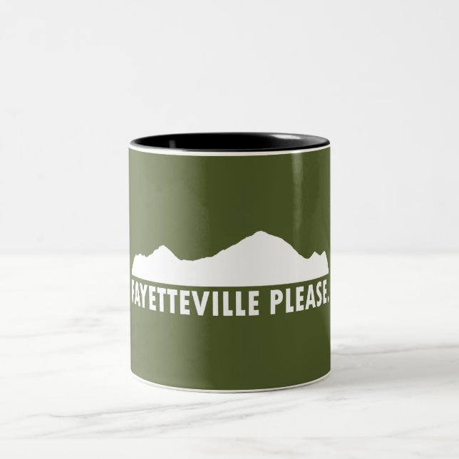 Fayetteville Arkansas Bitte Zweifarbige Tasse (Mittel)