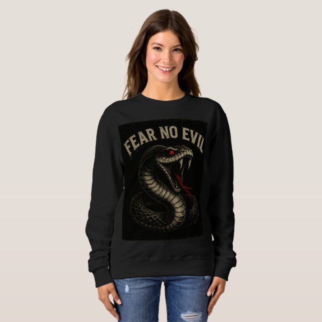 FEAR NO EVIL - Fierce Black Cobra Snake Graphic Sweatshirt (Vorne ganz)
