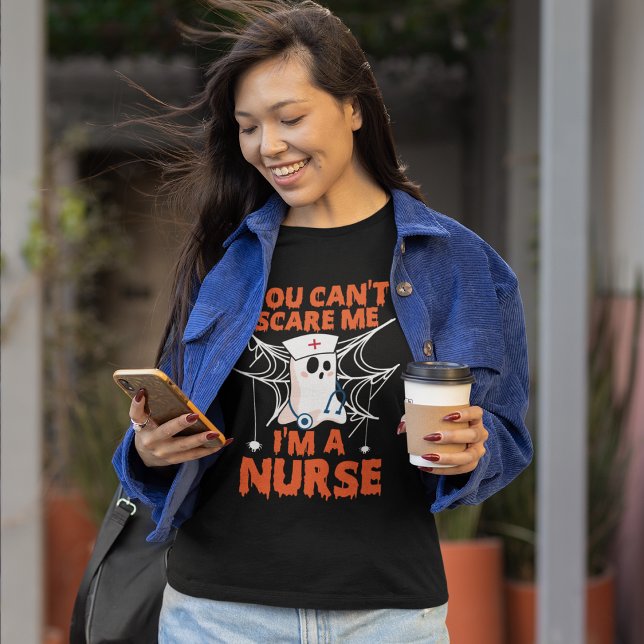 Fearless Halloween Nurse Tri-Blend Shirt (Von Creator hochgeladen)