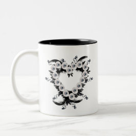 Feather and Black Pearl Heart Shape Zweifarbige Tasse