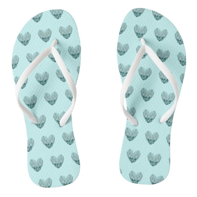 Feather heart in soft green flip flops (Fußbett)