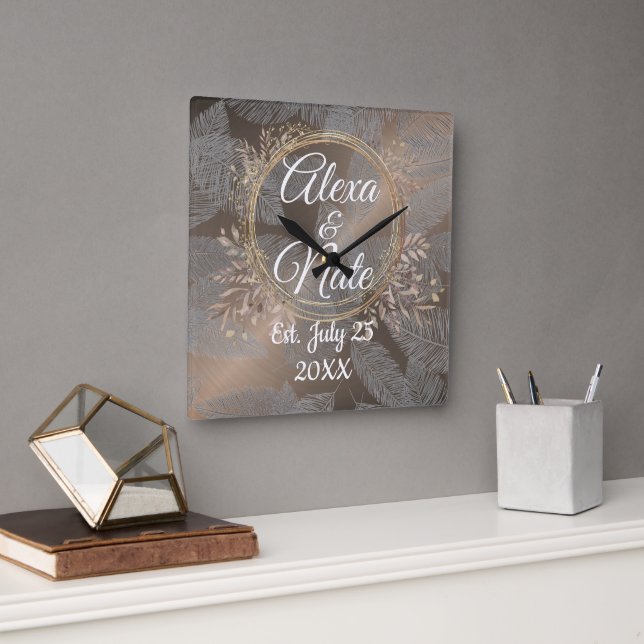 Feathers Rose Blush Bloral Wreath Hochzeit Custom Quadratische Wanduhr (Büro)