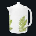 Feathery Fern am Teekessel<br><div class="desc">Dieses Teekessel basiert auf einem Gemälde zweier Farn-Blätter von mir. Mit mehreren schön platzierten Beilagen sieht es aus wie eine Vogelfeder! Daher der Name.</div>