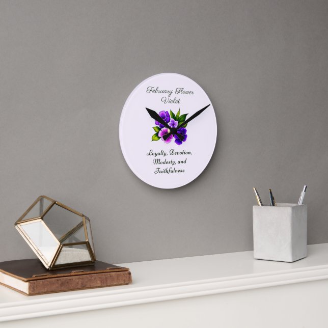 Februar Geburtsmonat Blume Violet Delicate Runde Wanduhr (Büro)