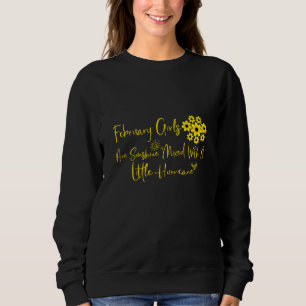 Februar Mädchen sind mit einem bisschen Sonnensche Sweatshirt