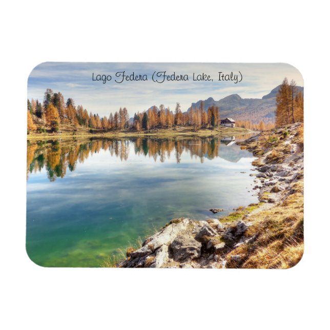 Federa Lake Landscape - Lago Federa , Italien Magnet (Horizontal)