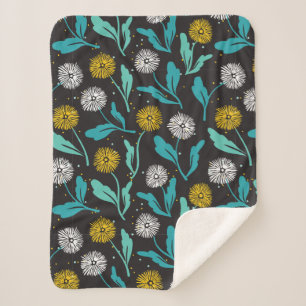 Federkronen-Blume und Blätter Design Sherpadecke