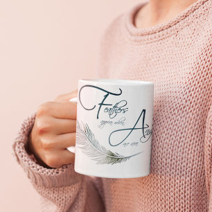 Federn erscheinen, wenn Engel in der Nähe sind Tasse