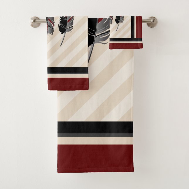 Federn in Cream, Maroon und Schwarz Badhandtuch Set (Insitu)