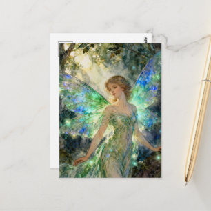 Fee in einem grünen Kleid Postkarte