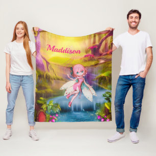 Fee in einem magischen Wald Fleecedecke