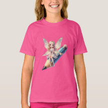 Fee sitzt auf Bleistift-T - Shirt zurück zur Schul