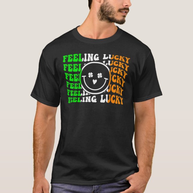 Feeling Lucky Irish Flag Shamrock Leaf St Patrick' T-Shirt (Vorderseite)