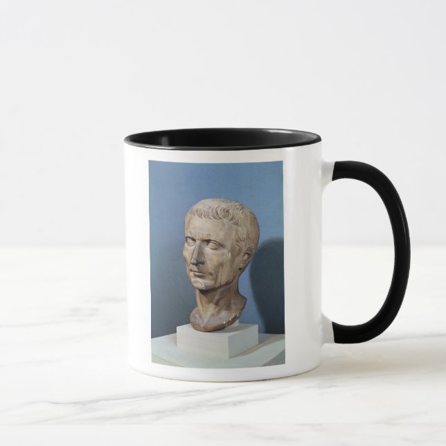 Fehlschlag von Julius Cäsar Tasse (Rechts)