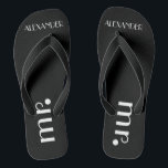 Feierliche Hochzeiten Personalisiert Flip Flops<br><div class="desc">Eine niedliche Ergänzung zu Ihrer Hochzeit am Strand oder am Pool! Schwarze Flip Flops mit dem Wort "Mr." und dem Namen der Zelter sind personalisiert. Um die passenden Brautpaare zu sehen, besuchen Sie bitte mein Geschäft "The Hungarican Princess" unter www.zazzle.com/hungaricanprincess*. Schauen Sie sich meine Abteilung "Flip Flops" an. Herzlichen Glückwunsch!...</div>