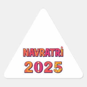 Feierliche "NAVRATRI 2025" Farbige Typografie Dreieckiger Aufkleber