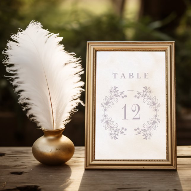 Feierliche Vintage Lavendel-Monogramm-Hochzeit Tischnummer (Von Creator hochgeladen)