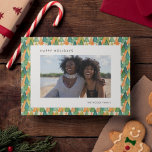 Feierliche Weihnachtsbaumen Muster Foto Happy Feiertagskarte<br><div class="desc">Moderne Aufnahme eines klassischen Weihnachtsmusters mit dieser minimalistischen und einfachen Kollektion,  um mit Ihrem eigenen Grußtext und Familienbild zu gestalten.</div>