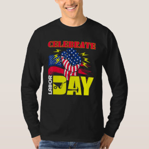 Feierlicher Arbeitstag Amerikanischer Flaggenarbei T-Shirt
